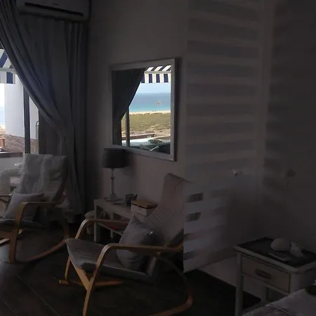 Vv Casafaromar Oceanfront Air Conditioning شقة