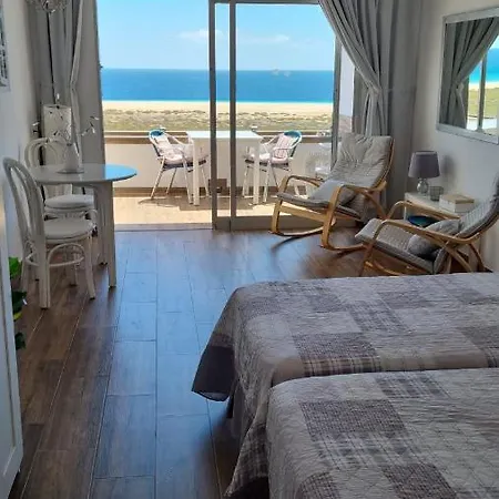 Vv Casafaromar Oceanfront Comfort Apartmán *